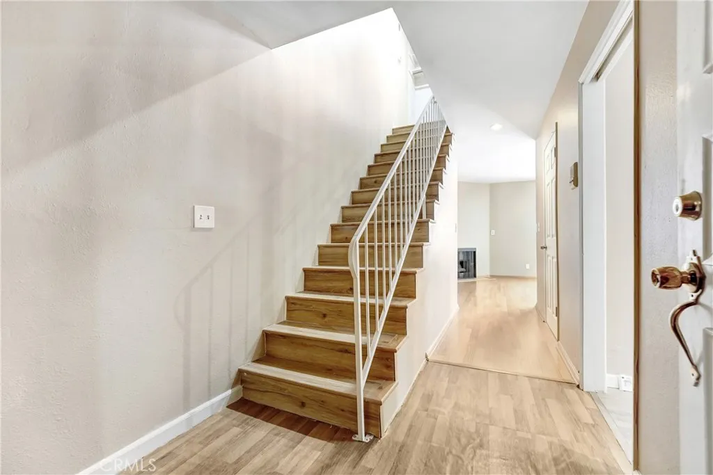 4189 Vineland Avenue 108, North Hollywood, California 91602 home-pic-7